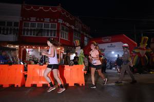 BIB: 
                            <button type="button" onclick="openModal(26221674)" class="btn btn-primary btn-sm float-right btn-popup" data-toggle="modal" data-target=".modal-high-quality">
                        <i class="fas fa-shopping-cart"></i> Add to Cart
                    </button>
                                            <button type="button" onclick="isThisMe(26221674, true)" class="btn btn-success btn-sm float-right btn-popup btn-isme hidden" data-toggle="tooltip" data-placement="bottom" title="นี่คือรูปของคุณใช่ไหม คลิกที่นี่เพื่อเอาเข้าอัลบั้ม">
                        <i class="fas fa-plus"></i> Add to album
                    </button>
                    <button type="button" onclick="isThisMe(26221674, false)" class="btn btn-warning btn-sm float-right btn-popup btn-isnotme hidden">
                        <i class="fas fa-ban"></i> Remove from album
                    </button>